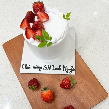Bánh Dâu Tây Mini