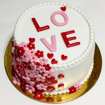 Bánh Valentine Love