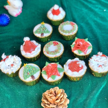 Set Cupcake Giáng Sinh