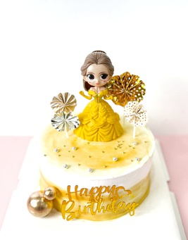 Bánh sinh nhật bé gái