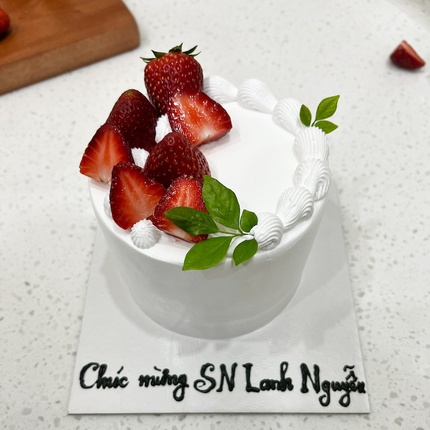 Bánh Dâu Tây Mini