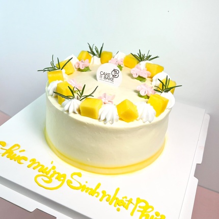 Bánh Kem Sữa Chua Xoài Hoa Cherry