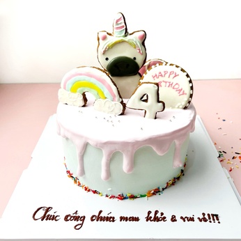 Bánh Cầu Vồng Unicorn