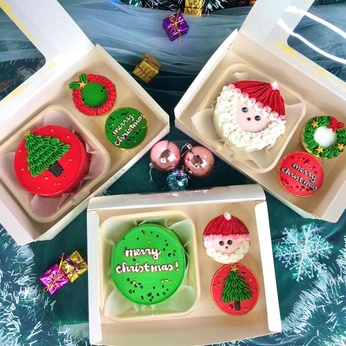 Set bento cupcake giáng sinh